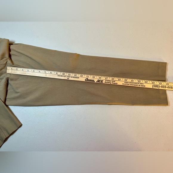 N TOUCH Women’s tan pants with pockets, 14P - Picture 10 of 14